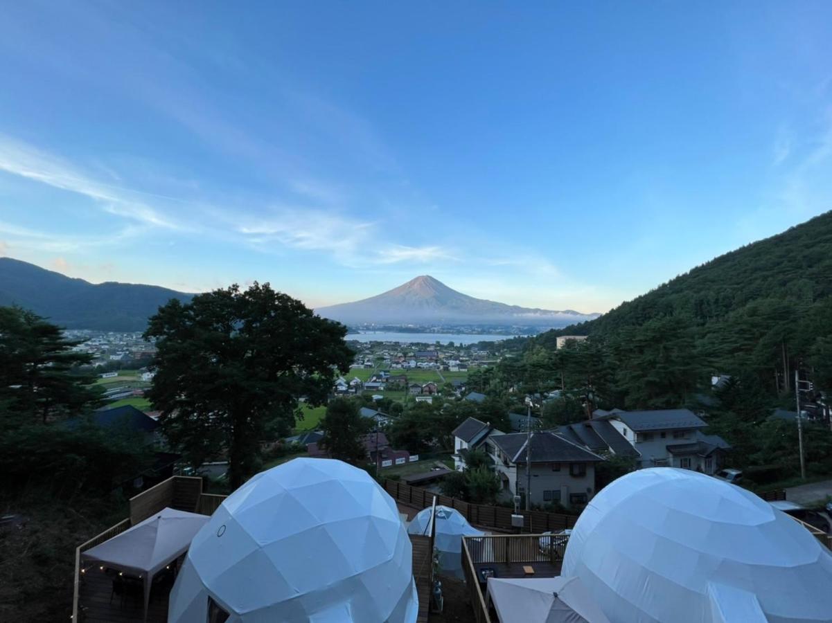فندق Mt.Fujiグランピングテラス　嶺乃華 فوجيكاواجوتشيكو المظهر الخارجي الصورة