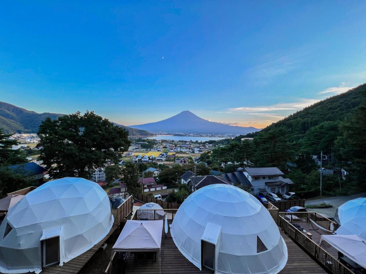 فندق Mt.Fujiグランピングテラス　嶺乃華 فوجيكاواجوتشيكو المظهر الخارجي الصورة